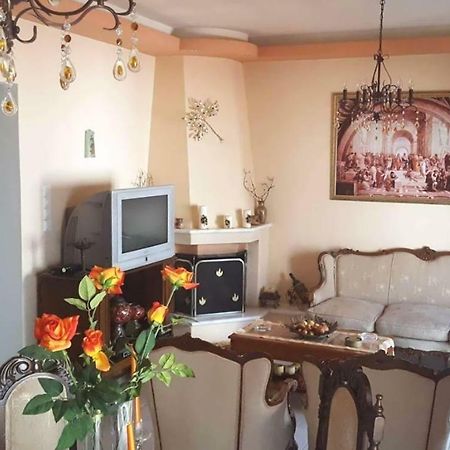 וולוס Irini'S Home מראה חיצוני תמונה